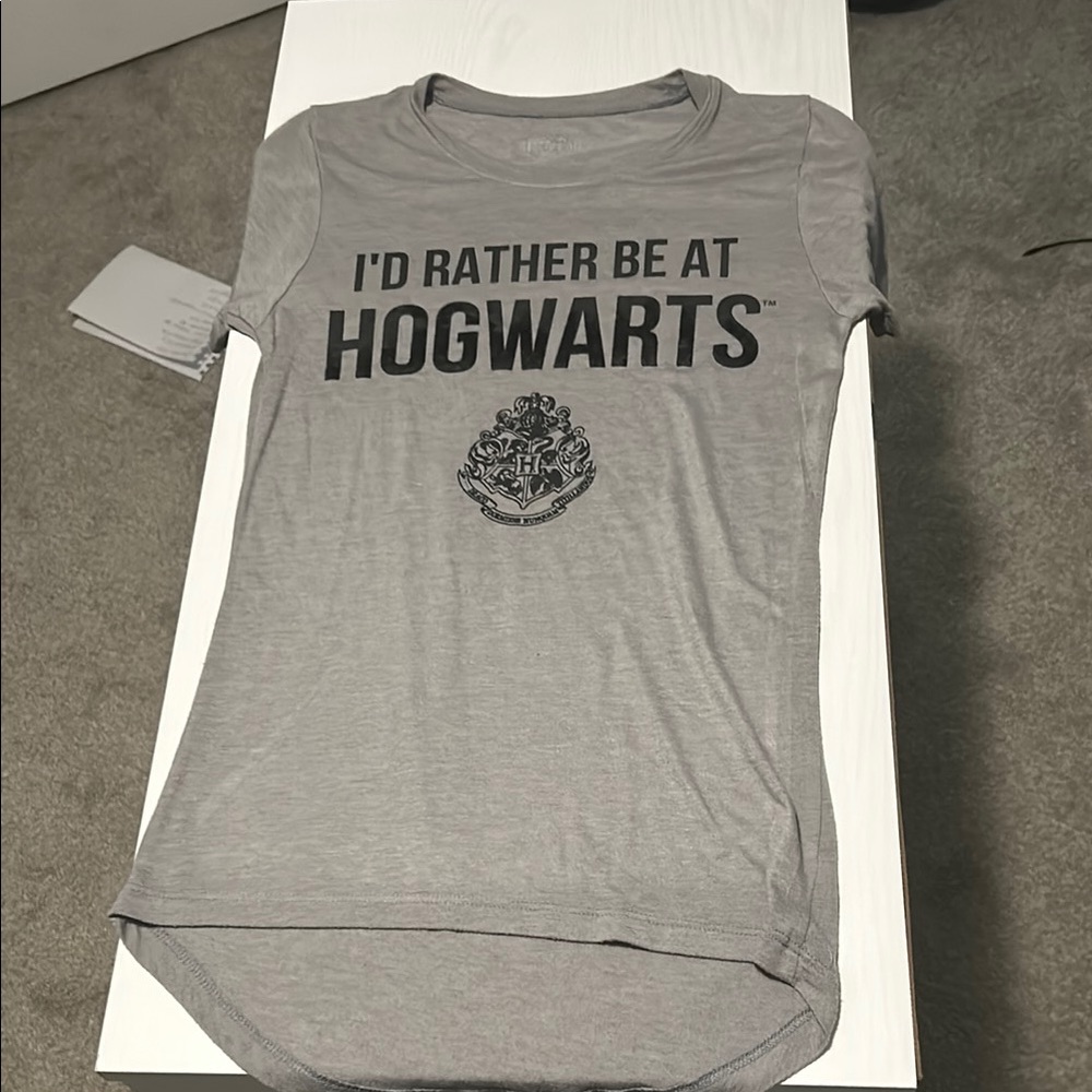Gray Hogwarts Graphic Crew Neck T-Shirt